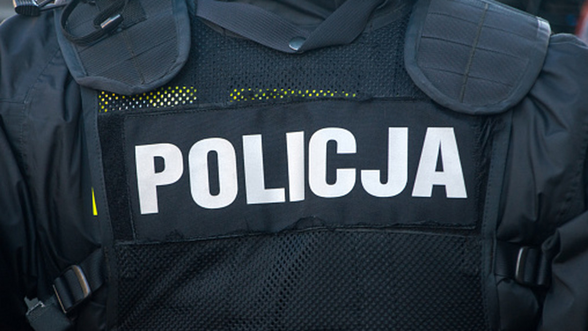 Śmierć po interwencji policji. Jeden z funkcjonariuszy został zwolniony 