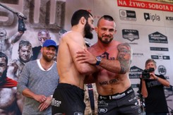 Mamed Khalidov wygwizdany po walce z Borysem Mańkowskim na gali KSW 39 [WIDEO]