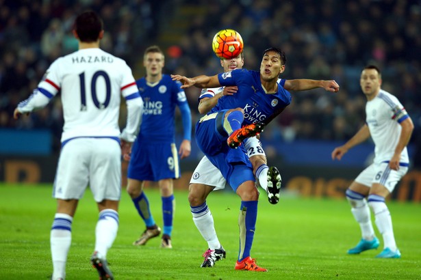 Liga angielska: Leicester wygrał z Chelsea i jest liderem Premier League. WIDEO