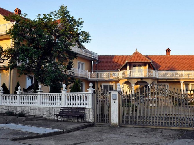 Zašto Srbe nerviraju gastarbajteri?