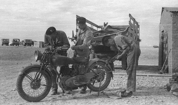 Irak. Obóz Quizil Ribat 1943