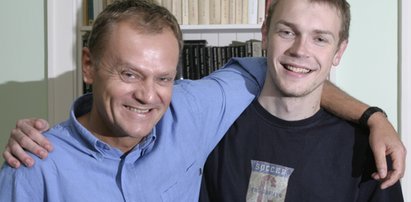 Michał Tusk podpalił śmietnik!