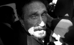 John McAfee nie żyje. W więzieniu zmarł twórca programów antywirusowych