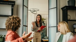 jak wliczyć umowę zlecenie do stażu pracy w 2026 roku? instrukcja i za