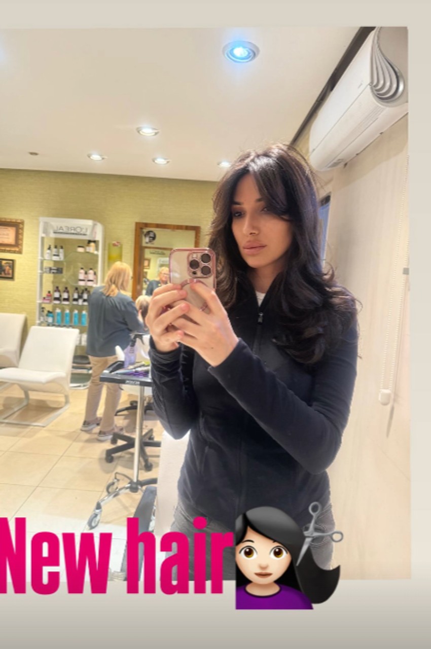Mina Joksimović objavila sliku iz frizerskog salona