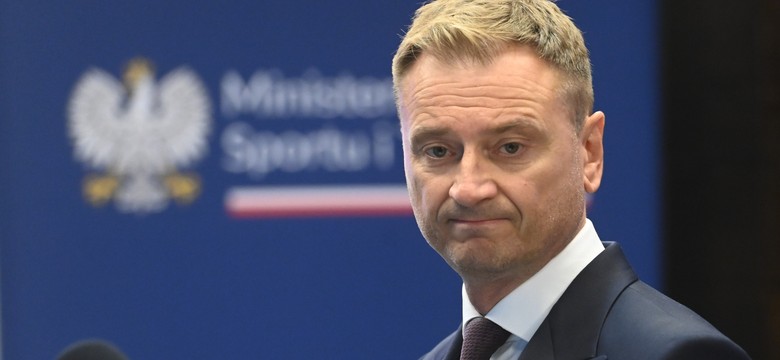 Lista wstydu według ministra sportu. Kogo umieścił na niej Sławomir Nitras?