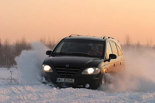 SsangYong Rodius 2.7 XDi Premium - Zimy się nie przestraszymy!