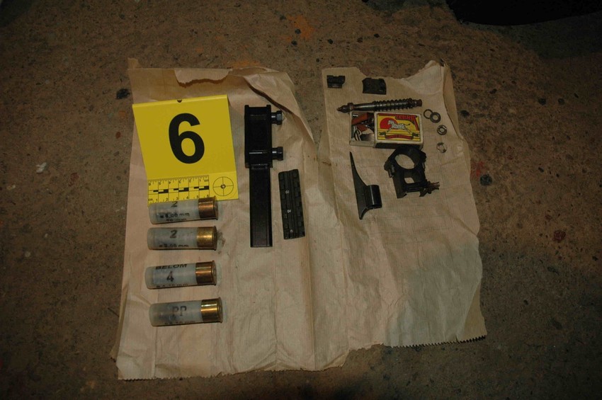 Zaplenjeno oružje Urošu i Radiši Blažiću