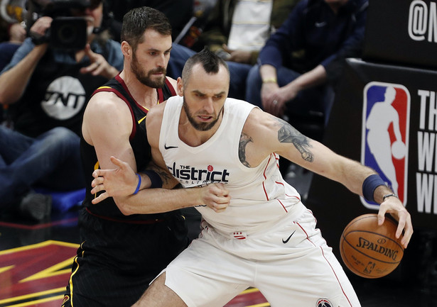 Liga NBA: 10 punktów Gortata w przegranym meczu Wizards z Cavaliers