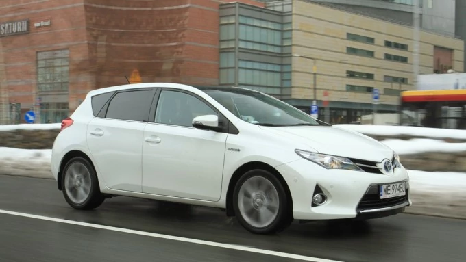 Czy warto kupować hybrydowe auto? Test Toyoty Auris Hybrid