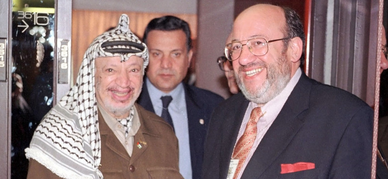 Rosyjscy eksperci twierdzą, że Arafat zmarł śmiercią naturalną