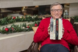 Bill Gates poleca na święta pięć ulubionych książek z 2018 roku