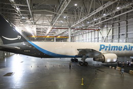 Amazon buduje lotnisko za 1,5 mld dolarów. Jeff Bezos: pozwoli nam szybciej doręczać paczki
