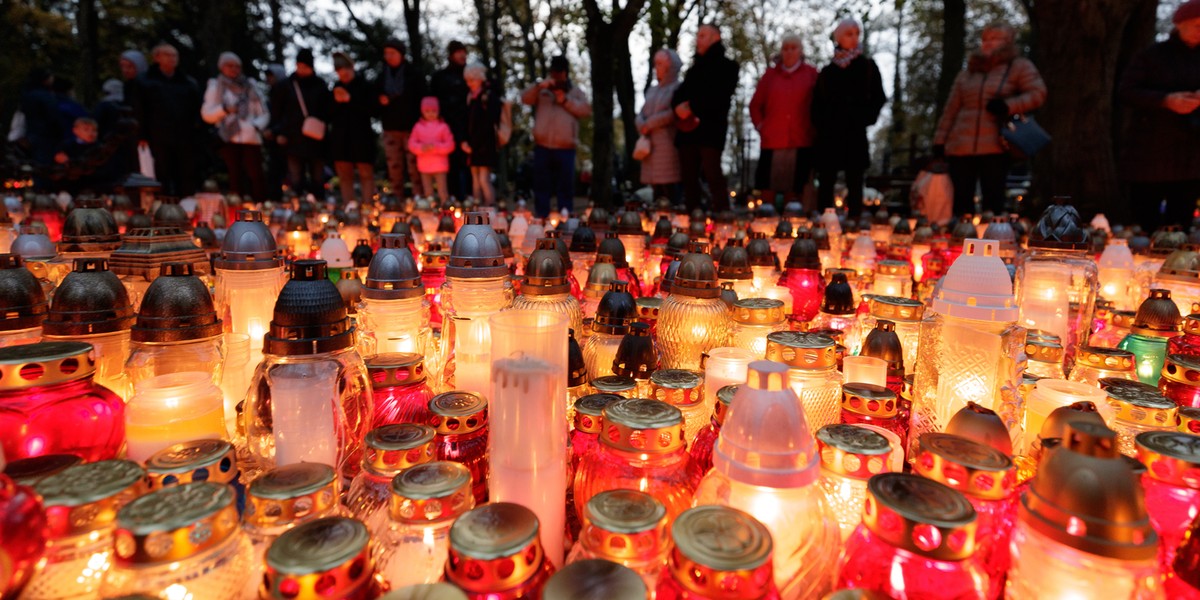 Dzień Wszystkich Świętych w Szczecinie. Mieszkańcy miasta liczą się z korkami 1 listopada