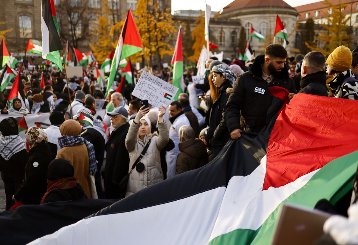 Propalestyńska demonstracja przeszła ulicami Berlina
