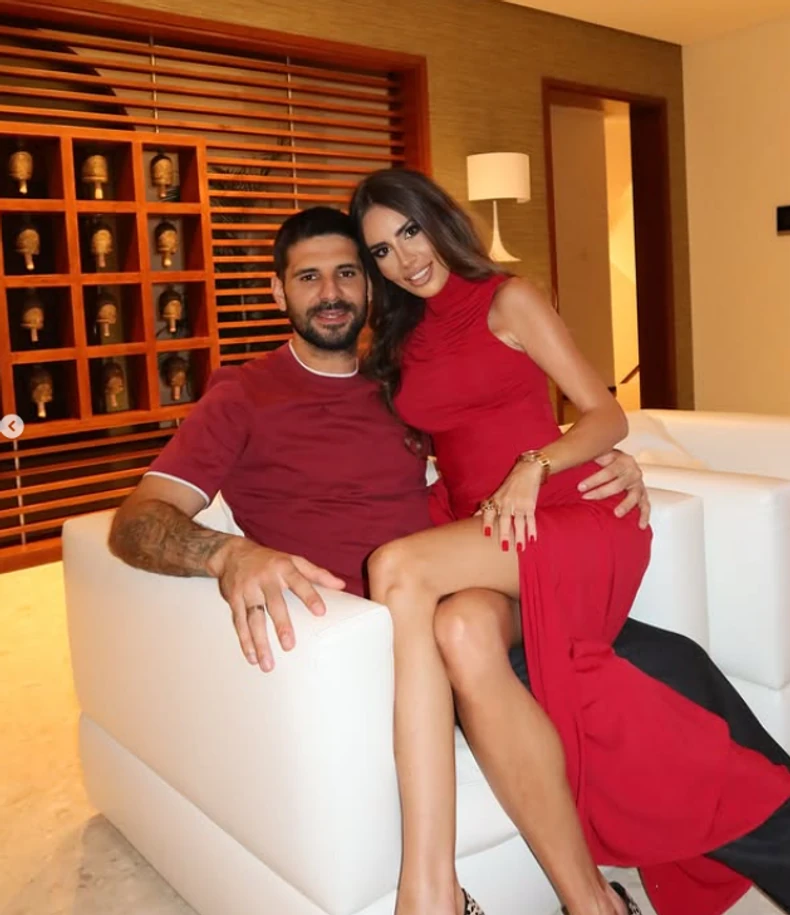 Aleksandar Mitrović sa ženom 