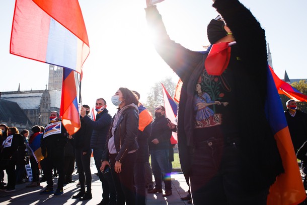 Protesty Ormian wobec walk w Górskim Karabachu