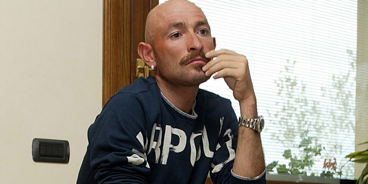 Ze sportowego szczytu spadł prosto na samo dno. 14 lutego 2004 r. przedawkował kokainę. Tak odeszła legenda kolarstwa, Marco Pantani.