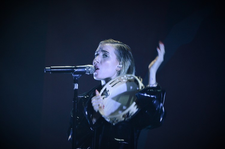 Lykke Li w koncercie na warszawskim Torwarze; 9 listopada 2018 roku