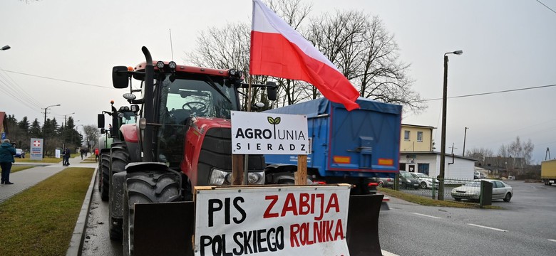Protesty na drogach. Lider Agrounii: Rolnicy nie będą umierać w ciszy