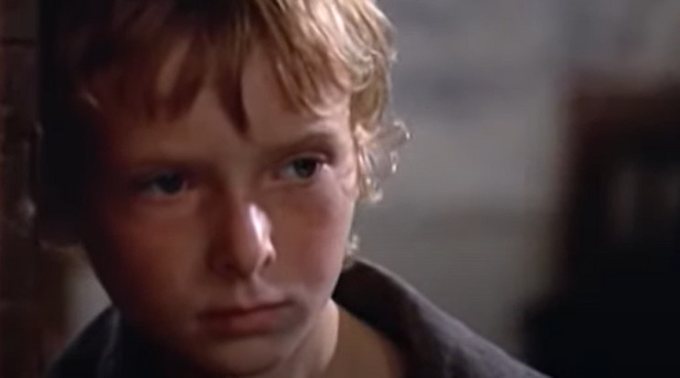 Czinkóczi Zsuzsa az Árvácska című filmben, hétéves korában / Fotó: Youtube