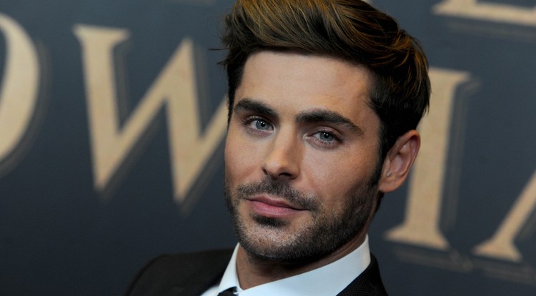 Zac Efron ilyen szexis még sosem volt – FOTÓ