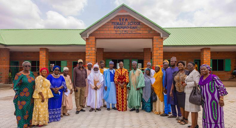 Some key executives of Tabitha-Cumi Foundation and Floki with community leaders and government functionaries of Niger State