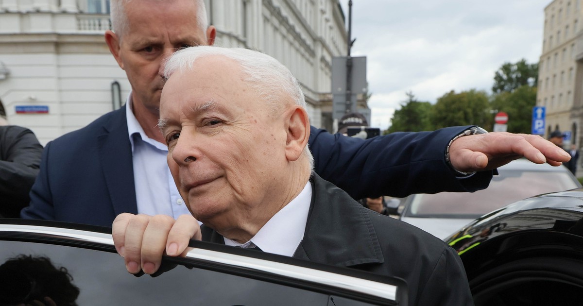 Kaczyński sięgnął po fortel. Chce mieć więcej czasu w oskubanie Morawieckiego z posłów