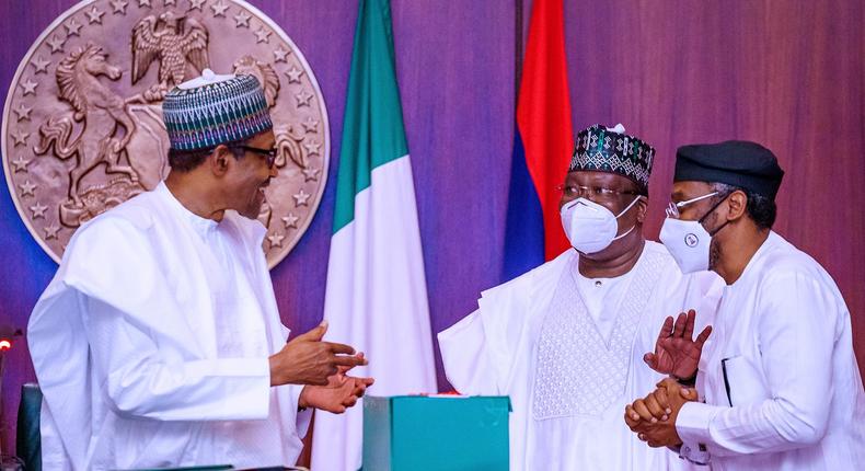 (From L-R): President Muhammadu Buhari, President of the Senate, Ahmad Lawan and Speaker of the House of Representatives, Femi Gbajabiamila. [Twitter/@Buharisallau1]