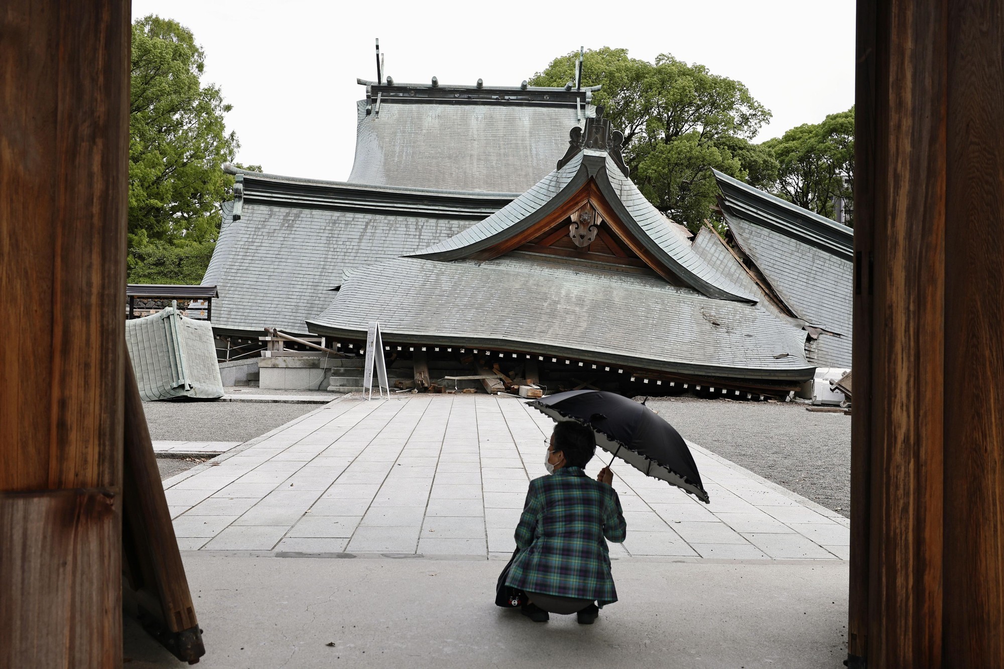 Počet obetí zemetrasenia v Japonsku stúpol na 13.