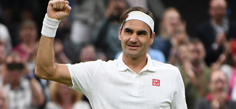 Federer w ćwierćfinale Wimbledonu. Czeka na wynik meczu Hurkacza