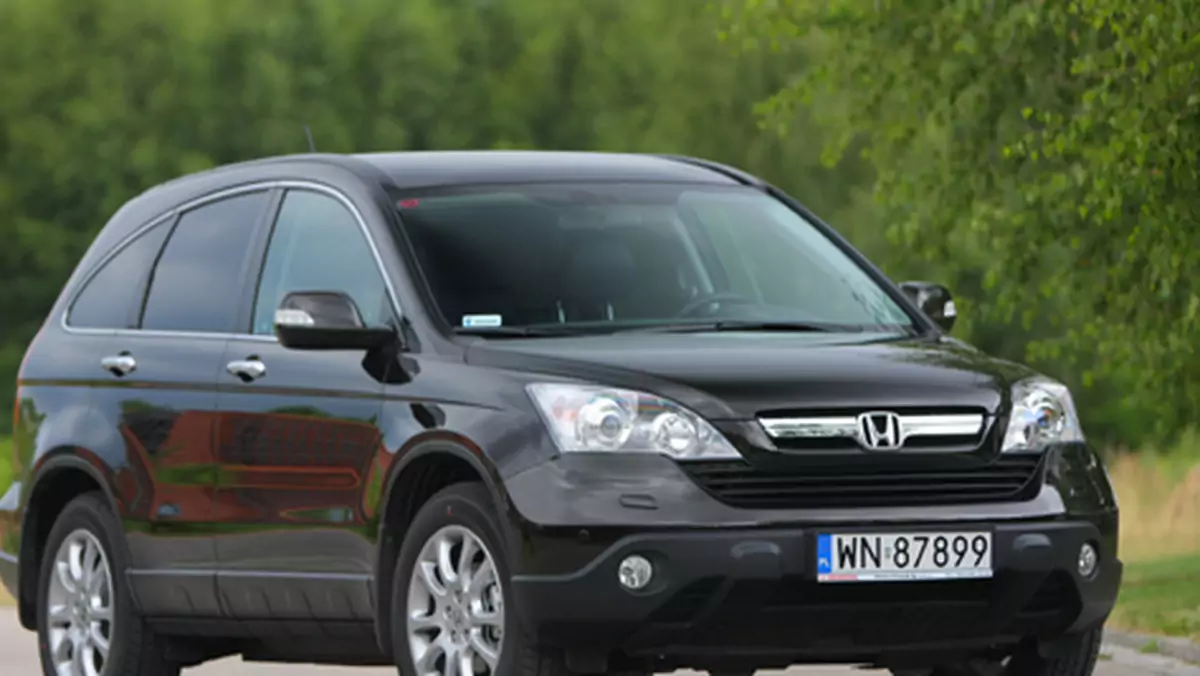 Honda CR-V wybojów się nie boi