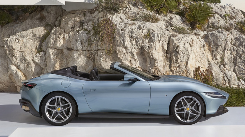 Ferrari Roma Spider (od 2023 r.)