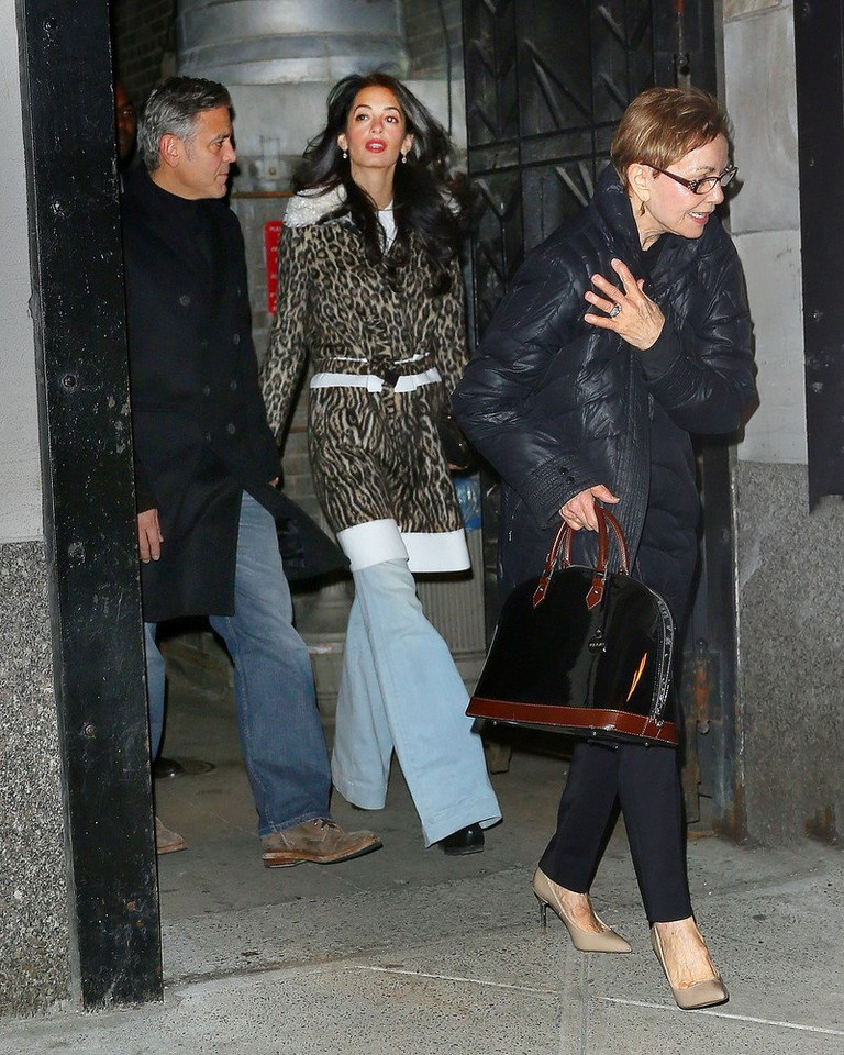 George Clooney z żoną Amal i matką Niną