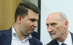 Niespodziewany zwrot akcji. Vega przeprasza Misiewicza. "Jestem katolikiem, żałuję"