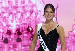 miss kraju traci tytuł za rasistowski gest. to pierwszy taki przypadek