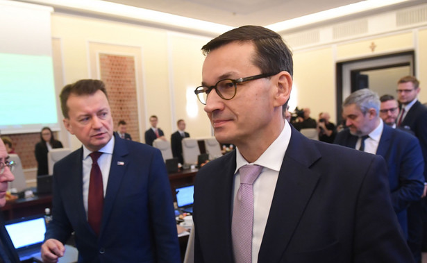 Morawiecki mówi o "planie B" ws. Banasia. NEWS DGP: Jest pomysł zmiany konstytucji...