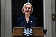 Liz Truss ogłasza rezygnację