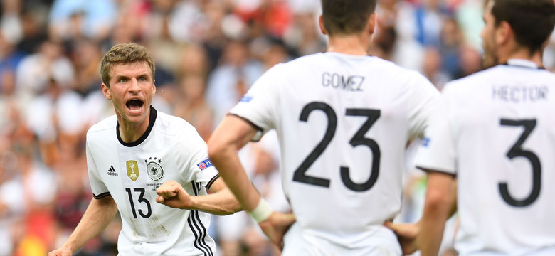 Euro 2016: Niemcy okazali litość Irlandii Północnej, mistrzowie świata wygrali "polską" grupę