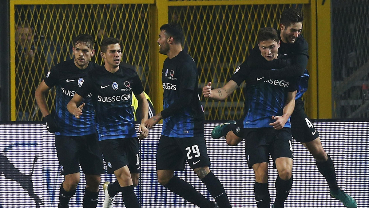 Jak informuje dziennik "La Gazzetta dello Sport" włodarze Juventusu Turyn już teraz chcą zakontraktować przynajmniej jednego zawodnika, który dołączy do zespołu w przyszłym sezonie. Chodzi o 22-letniego Mattię Caldarę z Atalanty. Kluby dokonają transakcji zimą, ale środkowy obrońca przynajmniej do końca obecnego sezonu pozostanie w Bergamo, by nabrać większego doświadczenia w Serie A.