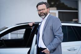Škoda stawia na hybrydy plug-in i elektryki. Rozmowa z Tomaszem Porawskim, dyrektorem marki Škoda w Polsce