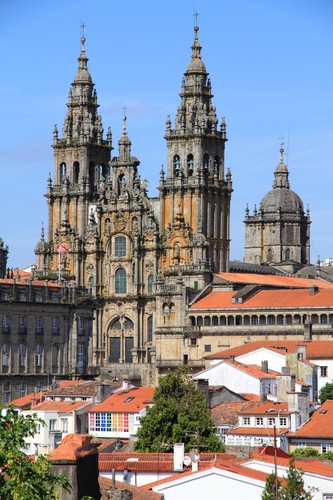 4. miejsce: Santiago de Compostela - miejsce spoczynku Św. Jakuba Większego jednego z dwunastu apostołów, uczniów Jezusa Chrystusa. Od średniowiecza znany ośrodek kultu i cel pielgrzymek.