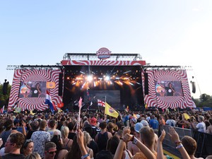 Ezekért az előadókért megy a GLAMOUR a Szigetre