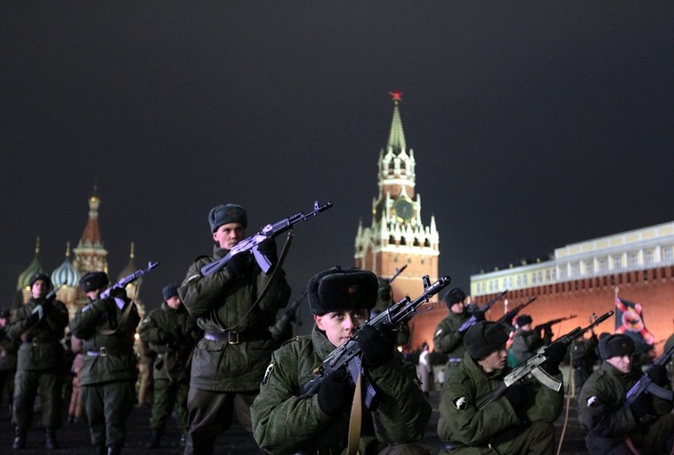 Historyczna parada na Placu Czerwonym