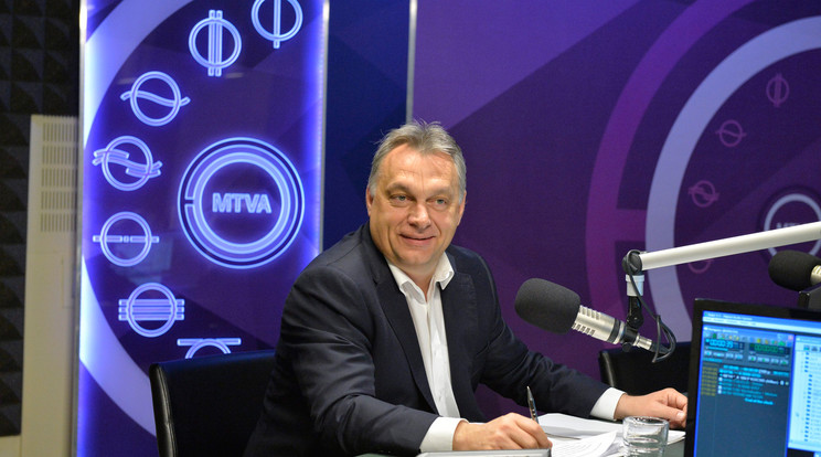 Orbán Viktor a rádióban / Fotó: MTI - Máthé Zoltán
