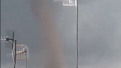 Ritka látható, szupercellás tornádó csapott le Spanyolországban – videó
