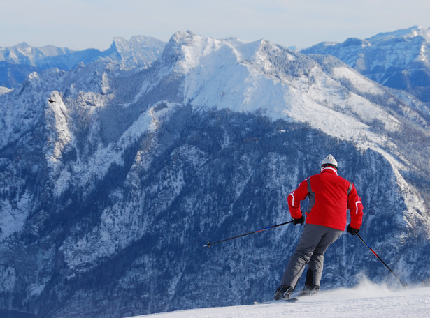 Kiedy najczęściej dochodzi do wypadków na nartach?