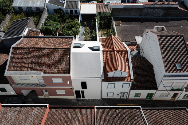 Dom 'Windmill House' na portugalskiej wyspie
