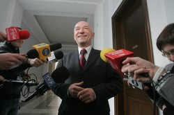 Zoll: Niech Ćwiąkalski mniej mówi