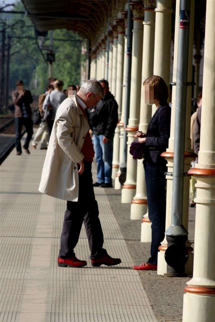 Co to jest za miłość! Znany poseł się ożenił! FOTO